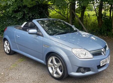 VAUXHALL TIGRA 1.8 i 16v Exclusiv