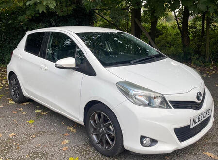 TOYOTA YARIS 1.3 Dual VVT-i Trend